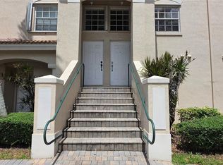 5670 NW 116th Ave APT 220, Doral, FL 33178