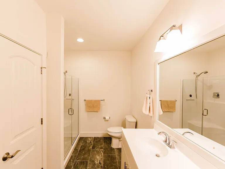 5515 Mendenhall Dr — Photo 13