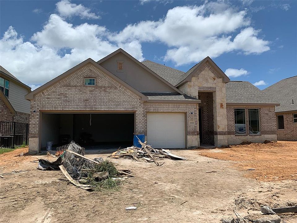 1st image of 2626 Topsail Dr