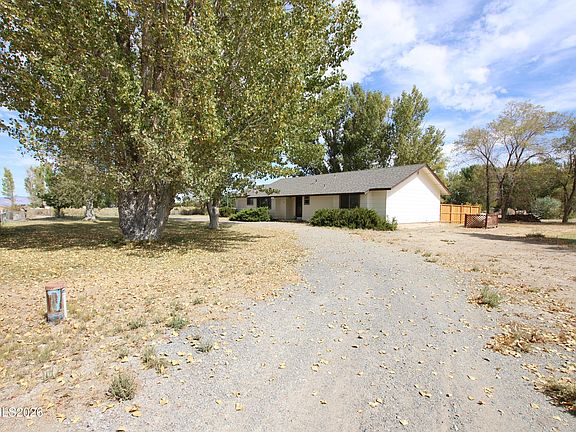 4th image of 63 W Tucker Ln