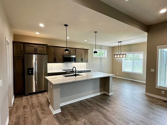 5th image of 9819 Keystone Dr