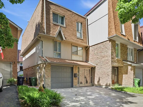 22 Snapdragon Dr, Toronto, ON M2J 4X6