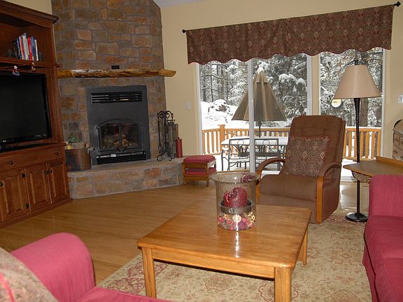 3rd image of 1110 Spruce Ridge Ln