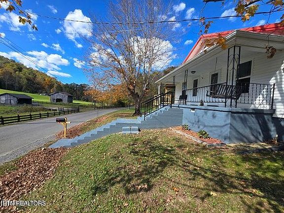 3rd image of 1085 Lick Branch Rd
