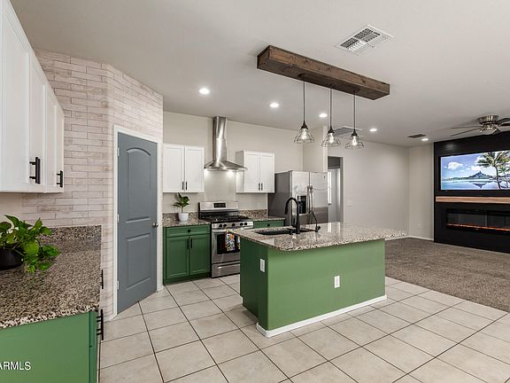 5th image of 29963 W MONTEREY Drive