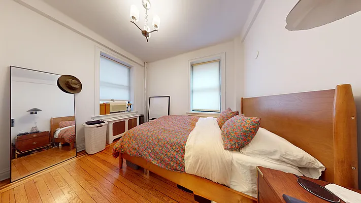 Rented by Bond New York | media 20