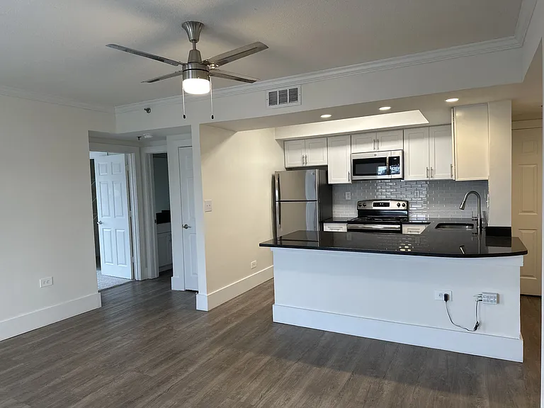 Wesley Townsend Apartments at Buckhead — Photo 91