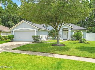 654 Bonaparte Ln S, Jacksonville, FL 32218