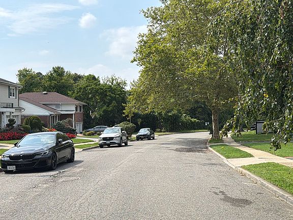 5th image of 435 Derby Rd