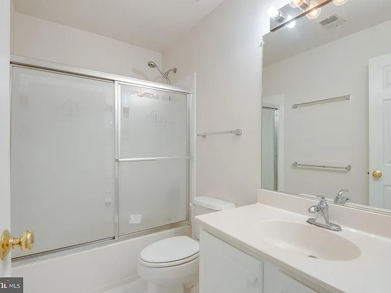 43794 Virginia Manor Ter — Photo 20