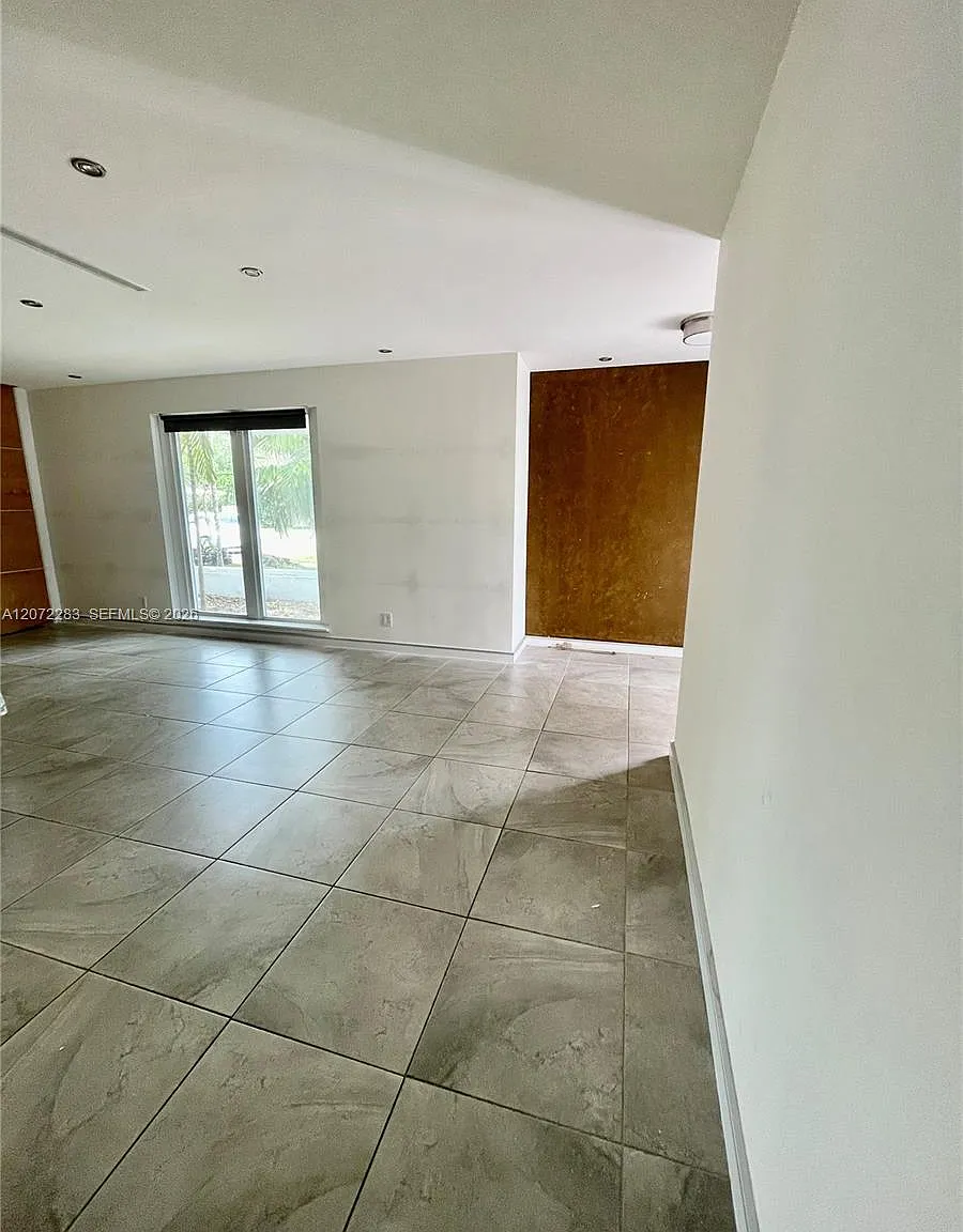 Palmetto Duplexes — Photo 3