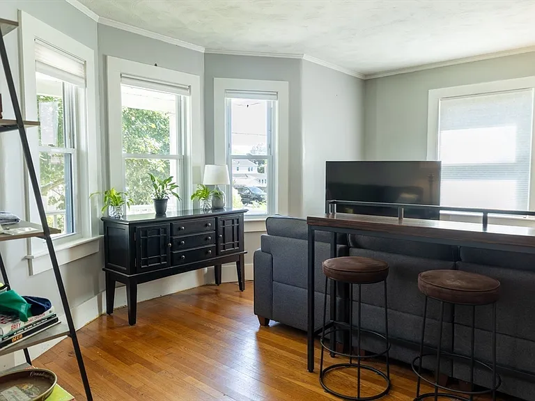 58 Bromfield St #1 — Photo 9