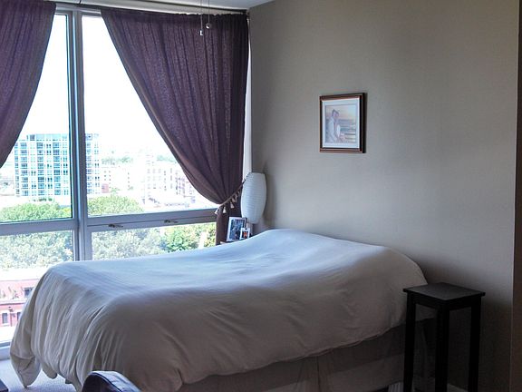 5th image of 1841 S Calumet Ave APT 1311