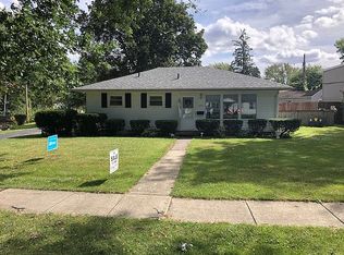 1355 Fleetwood Dr, Fremont, OH 43420