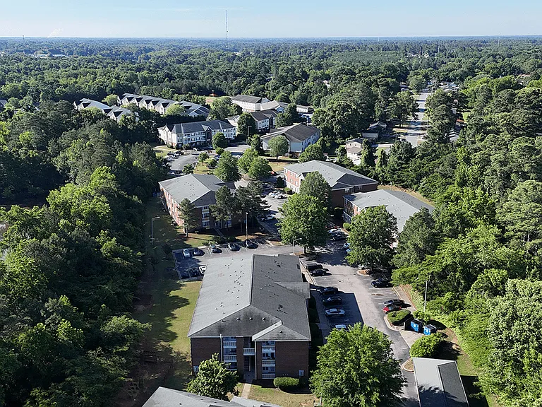 The Cole Apartments — Photo 31