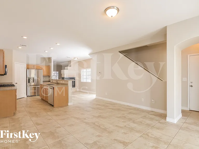 2465 Belt Buckley Dr — Photo 6