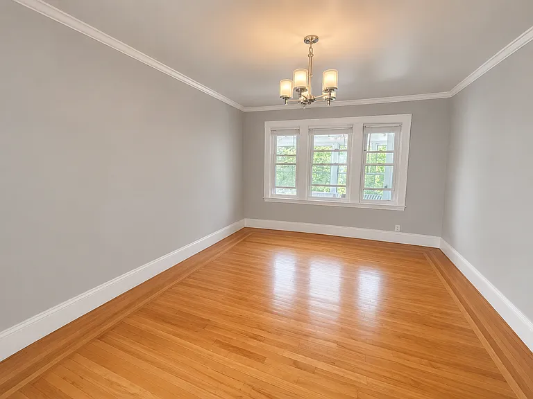 34 Boston Ave — Photo 8
