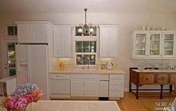 5th image of 5463 Paradise Dr