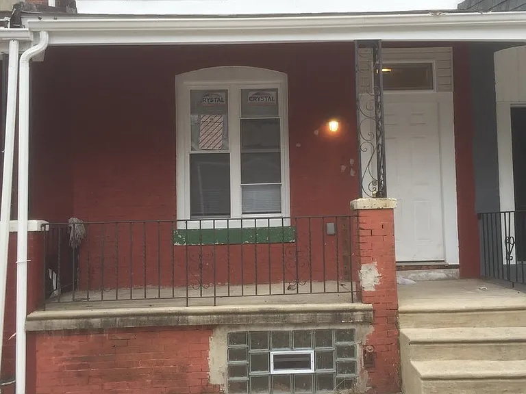 1734 Aberdeen St — Photo 1