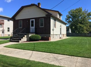 1013 Webster St, Two Rivers, WI 54241
