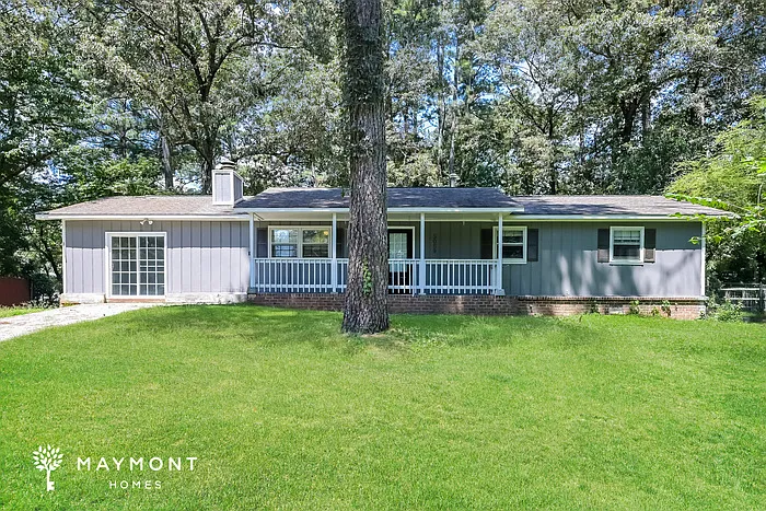 5059 Wycliffe Dr photo 1