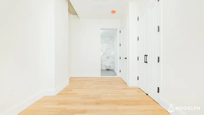 Rented by Nooklyn NYC LLC | media 65