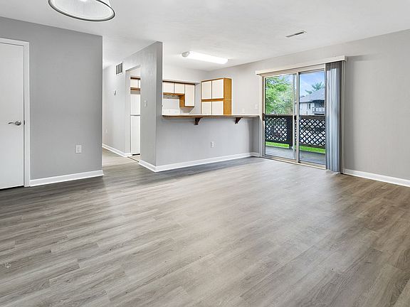 2nd image of 804 Claytor Sq Suite A1