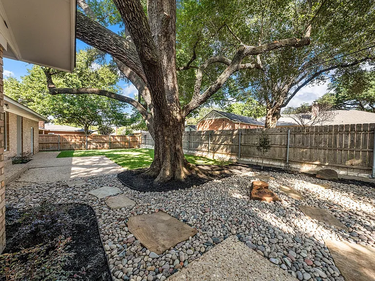 29011 Woodland Dr — Photo 61