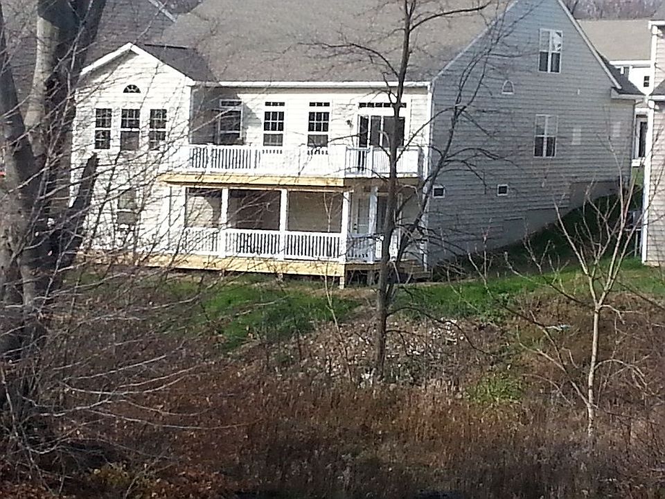 2nd image of 5019 Lake Forest Dr