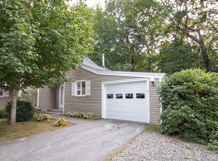 6 Winding Pond Rd #6, Londonderry, NH 03053