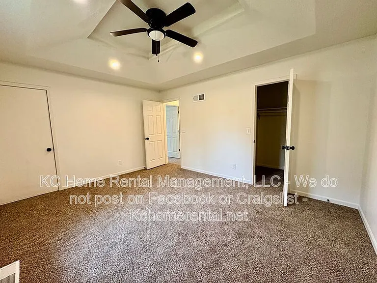 307B E Main St — Photo 21