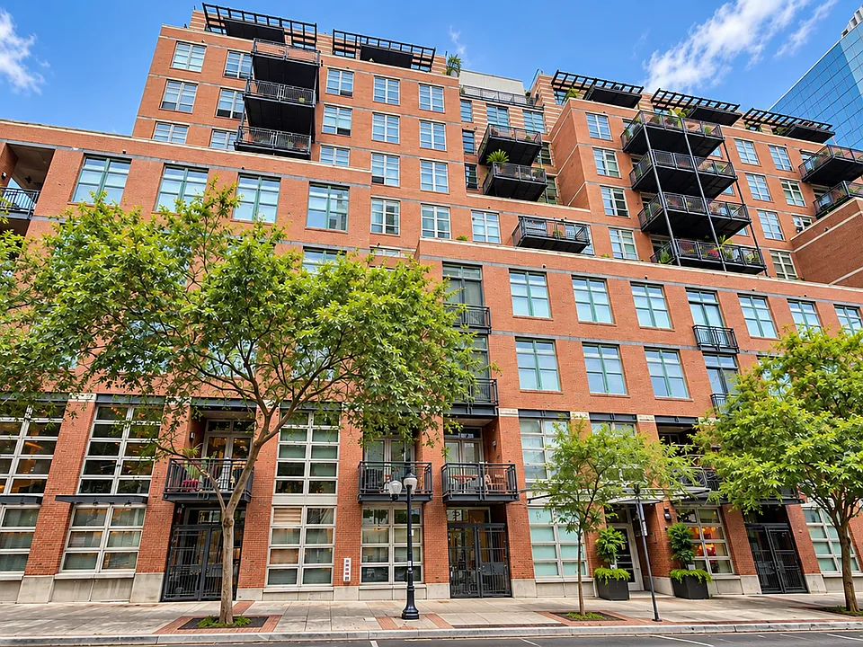 877 Island Ave #504