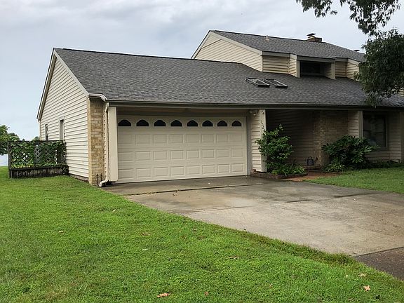 2nd image of 1728 Lake Christopher Dr