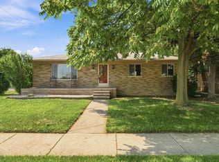 19580 Glenn St, Roseville, MI 48066