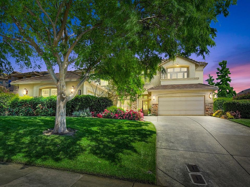 1st image of 122 Gage Ct