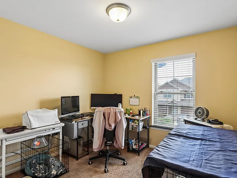 463 Cambria Dr — Photo 15