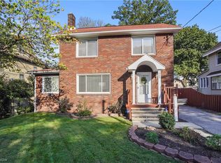 1089 Chalker St, Akron, OH 44310