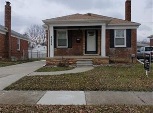 8299 Kaltz St, Center Line, MI 48015