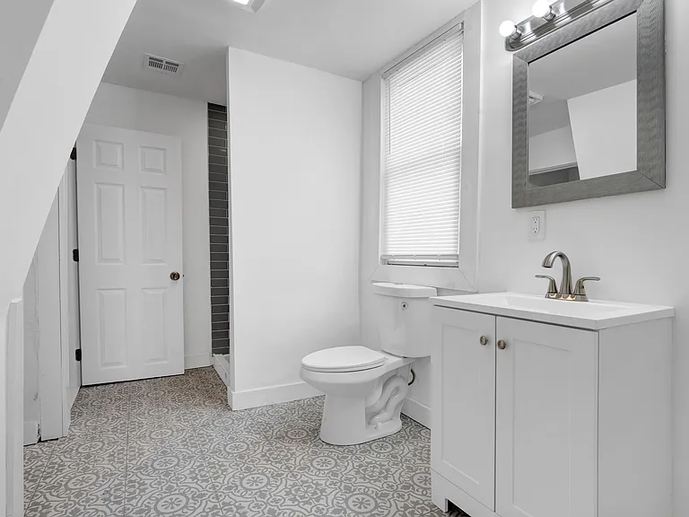 38 Brenwal Ave — Photo 7