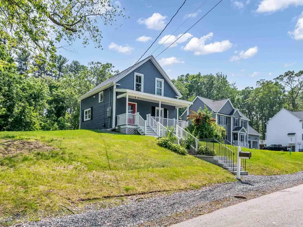 24 Jefferson Street, Derry, NH 03038