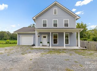 523 Shepherd St, Hendersonville, NC 28792