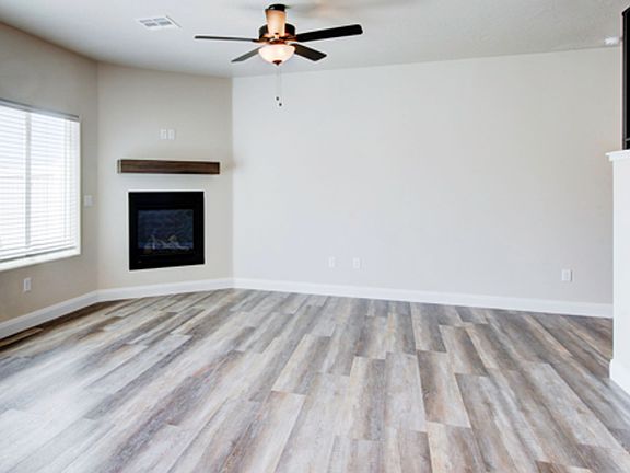3rd image of 51 S 4375 W #38