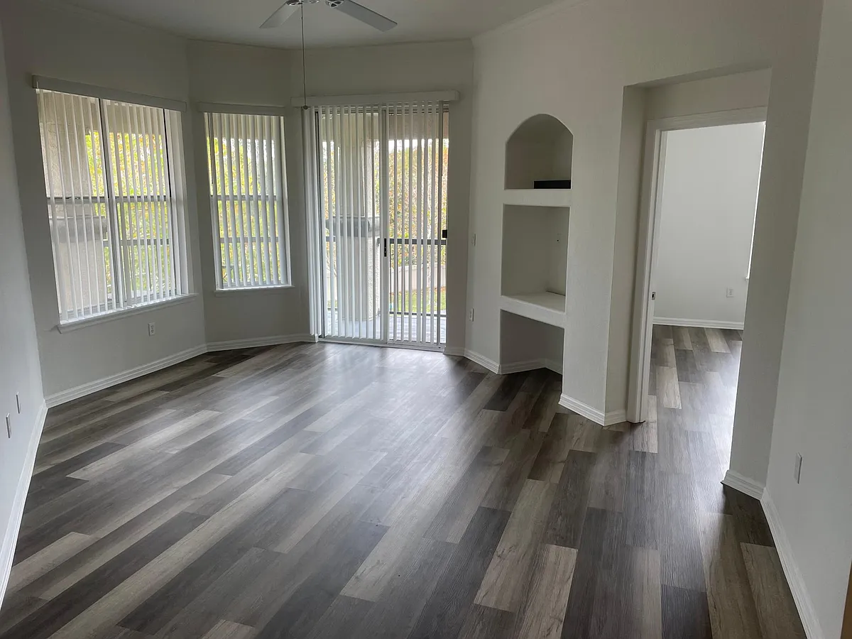 Building Photo - 18108 Peregrines Perch Pl #306