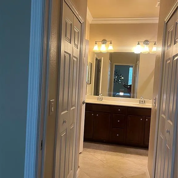 10300 Via Colomba Cir — Photo 18