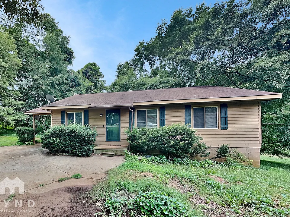 4549 Strickland Blvd