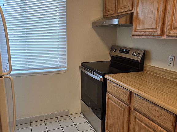 2nd image of 2 Linden Ave #4A