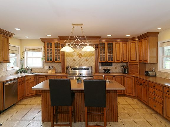 Large Kitchen