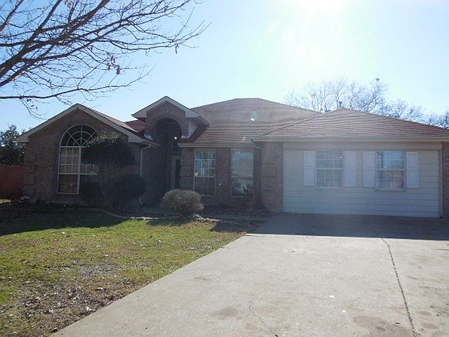 1st image of 1602 Farmington Dr