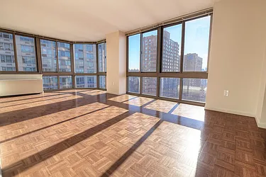 Rented by Chelsea Tower