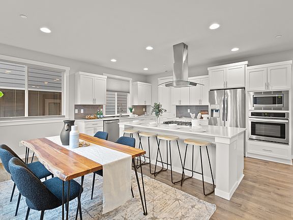 Dining Area - Photo is staged